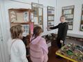 Экскурсия в школьную музейную комнату