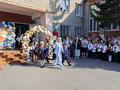 Торжественная линейка, посвящённая Дню знаний