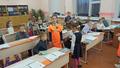 Учащиеся 1 А класса представили свой мини проект. Учащимся, у которых не было фликера, первоклашки подарили светоотражатели, сделанные своими руками