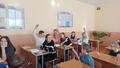 Учащиеся 1 А класса представили свой мини проект. Учащимся, у которых не было фликера, первоклашки подарили светоотражатели, сделанные своими руками