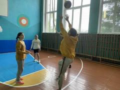 Соревнования по волейболу