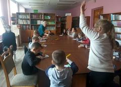 Библиотечный час