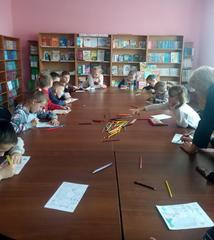 Библиотечный час